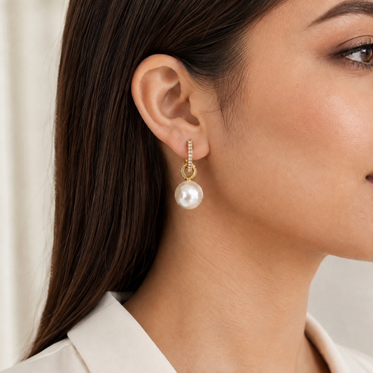 Lulu Pearl gold drops