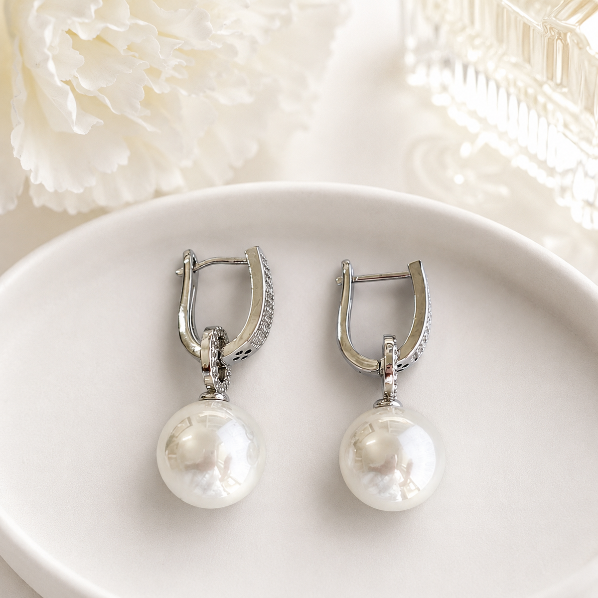 Lisa Silver Pearl Drops