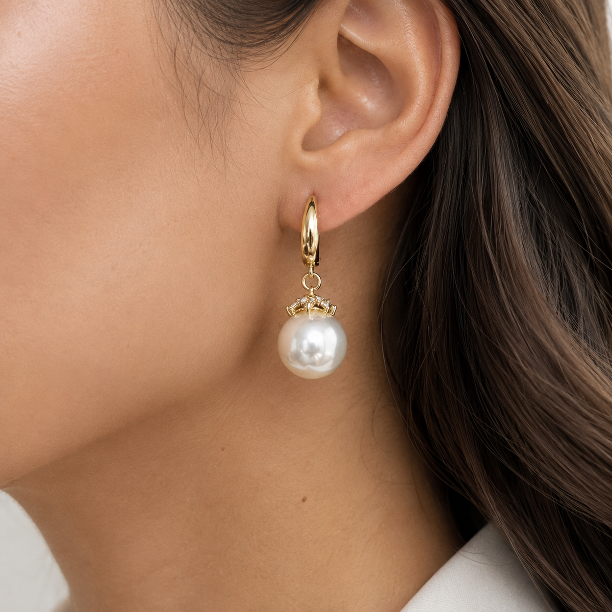 Elara Pearl drop earrings