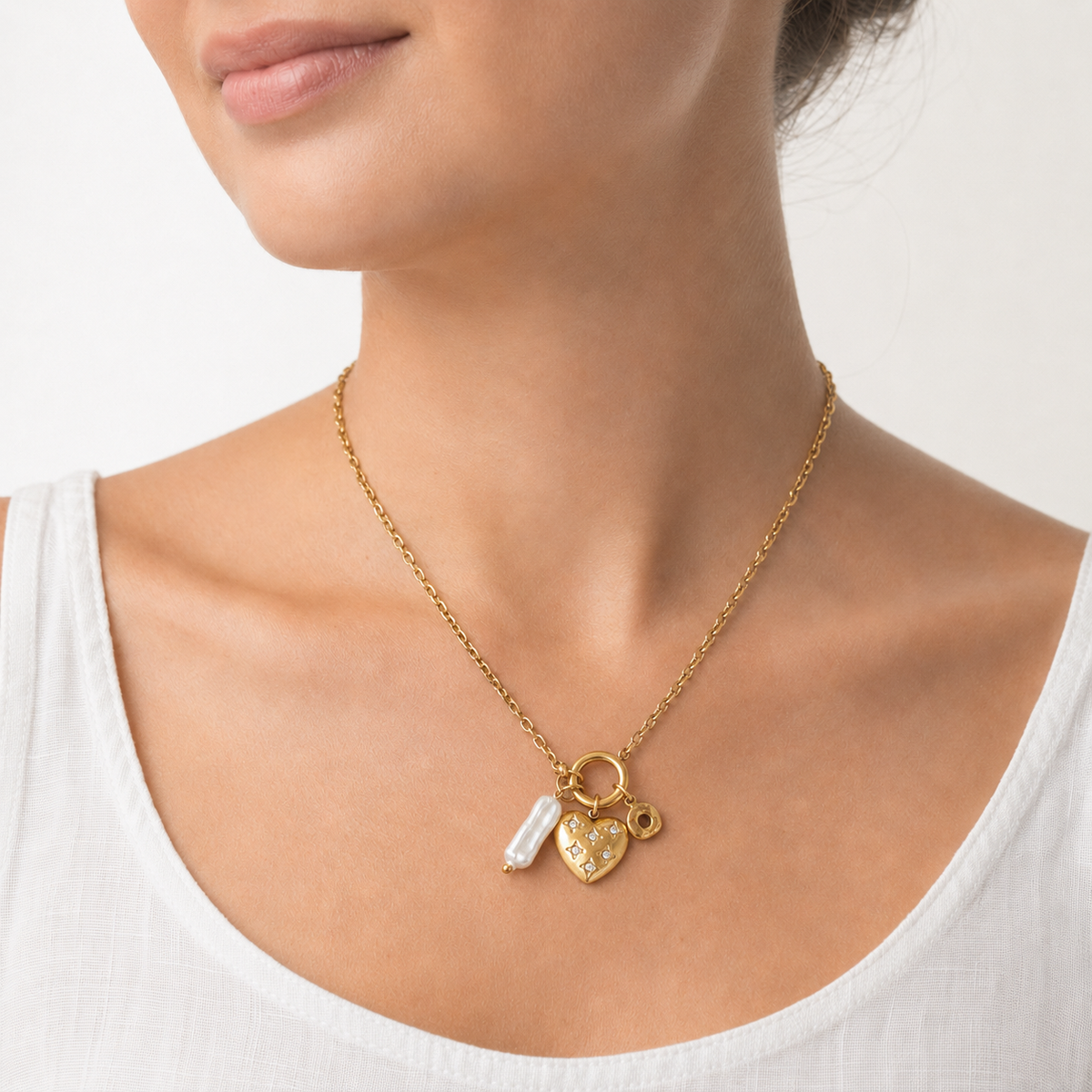Heart treasure necklace