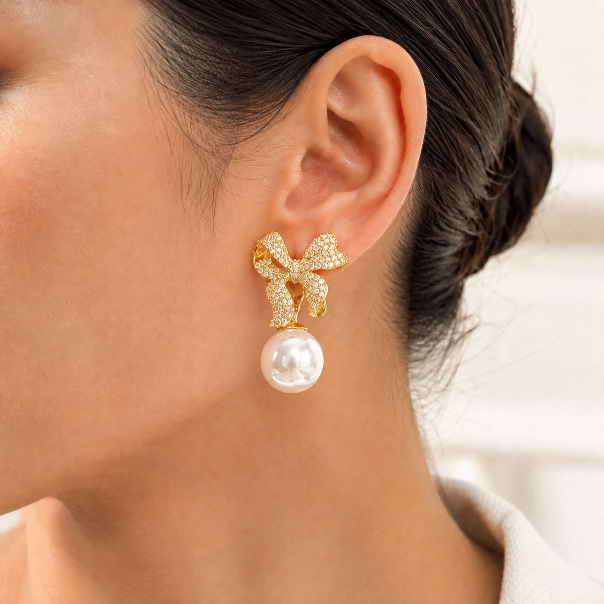Ribbon pearl drop earrings