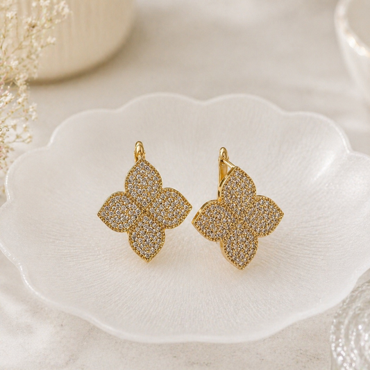 E’lan drop earrings