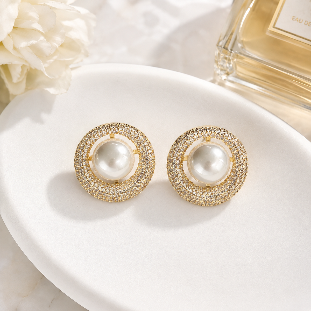 Halo Pearl Studs