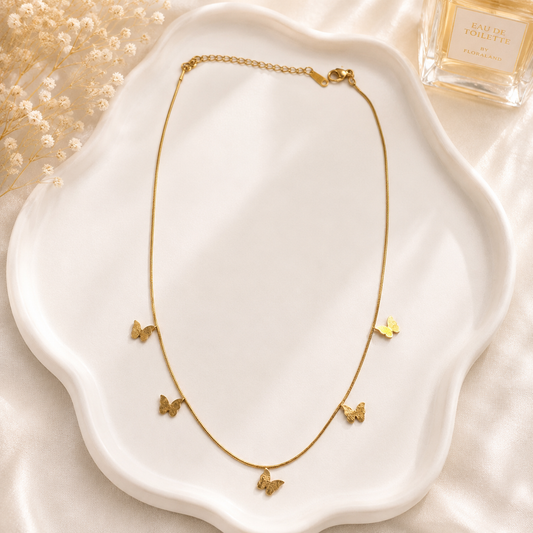 Tiny butterflies necklace