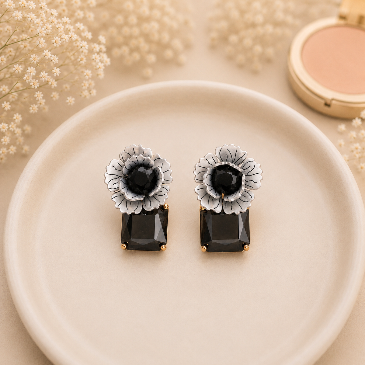 Midnight daisy earrings