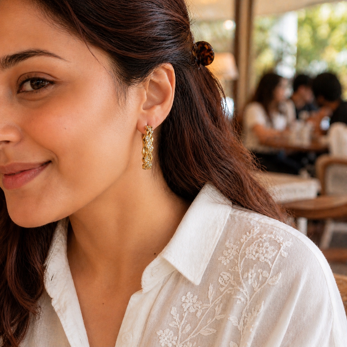 Golden twist hoops