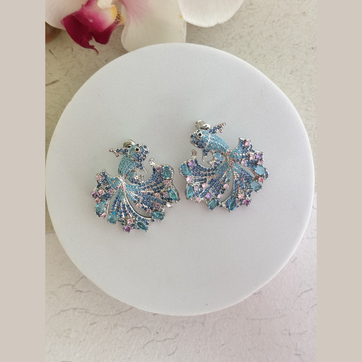 Sparkle fish earrings